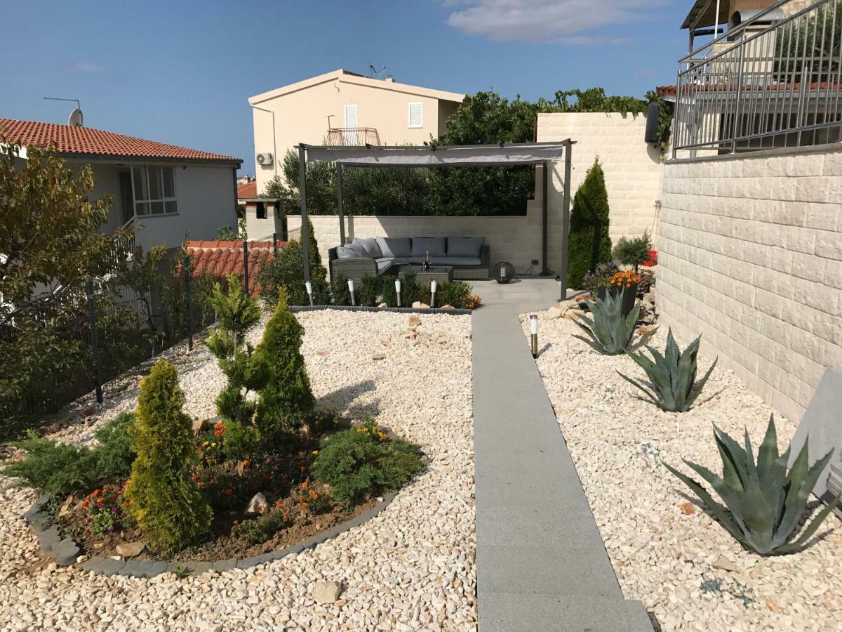 Ferienhaus Ivanka Apartment Trogir Ngoại thất bức ảnh